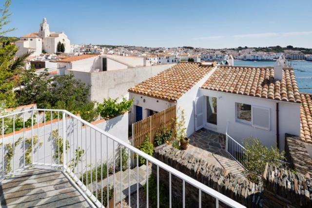 Centric Townhouse With Sea View - Casa Marta Villa Cadaqués Dış mekan fotoğraf