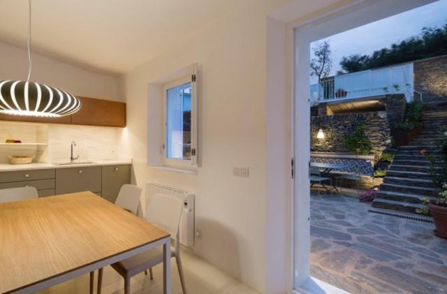 Centric Townhouse With Sea View - Casa Marta Villa Cadaqués Dış mekan fotoğraf